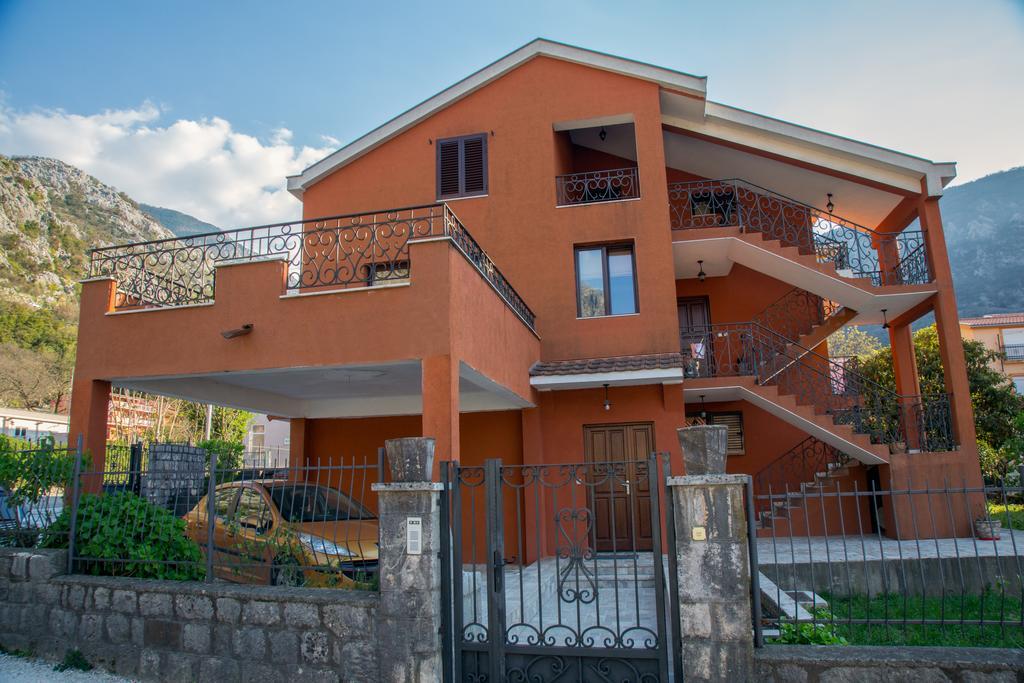 קוטור Apartment Atina מראה חיצוני תמונה