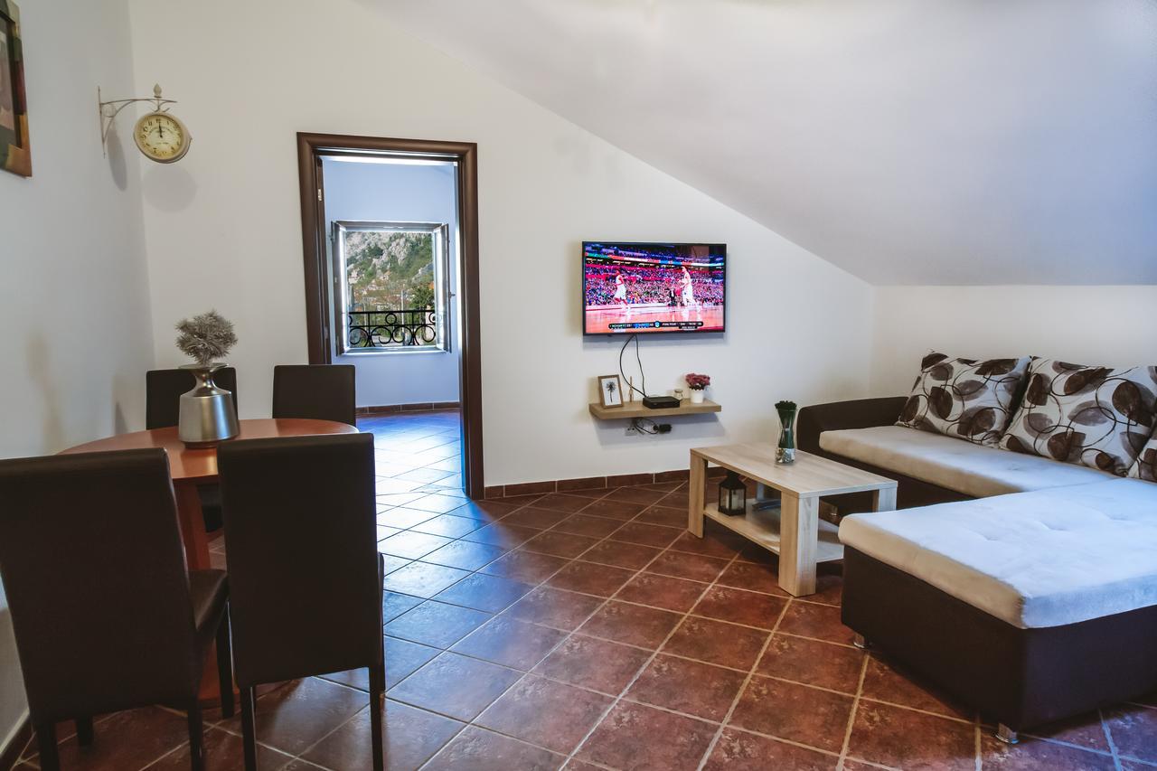 קוטור Apartment Atina מראה חיצוני תמונה